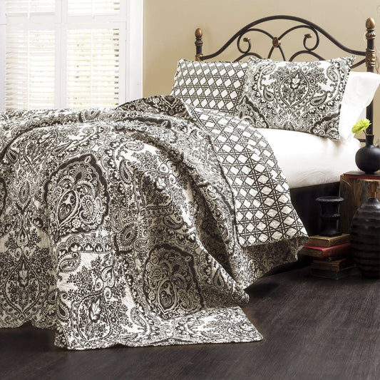 Queen size 3-Piece Quilt Set 100-Percent Cotton in Charcoal Damask-0