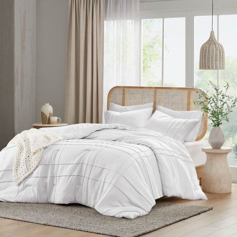 Twin/Twin XL Microfiber Pleated Soft Washed Comforter Set White-1