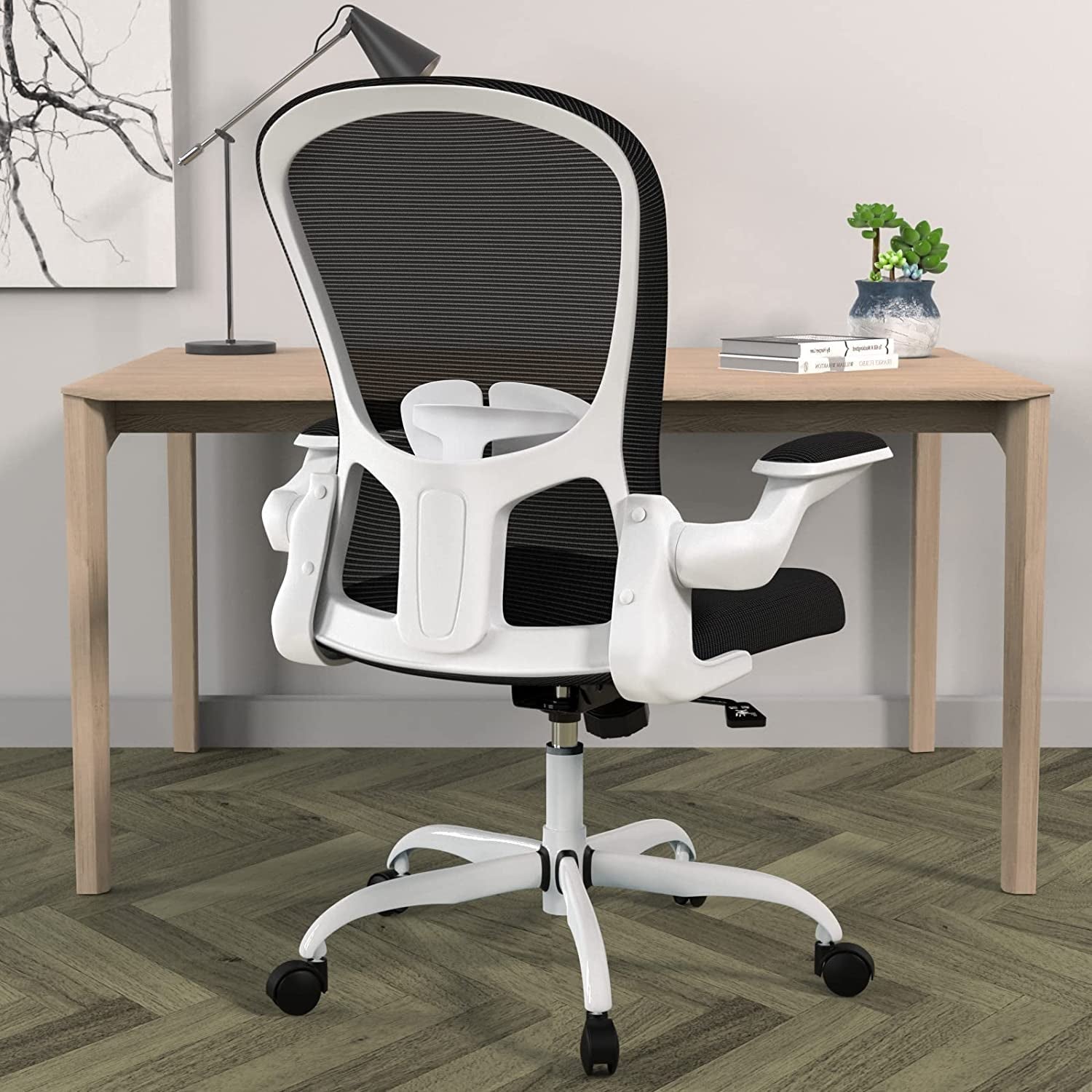 Breathable Mesh Swivel Chair with Lumbar Support-0